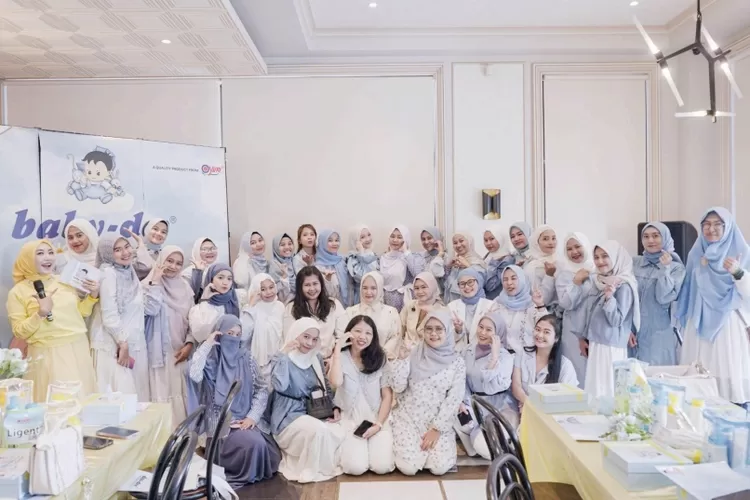 baby-dee Kuatkan Literasi Ibu Muda Palembang tentang Perawatan Kulit Bayi Melalui Momfluencer Gathering